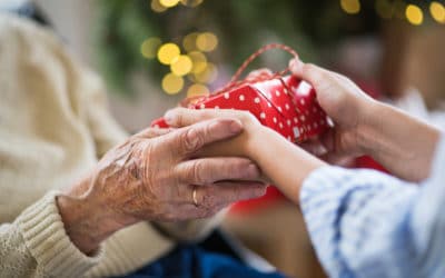 Ways to Celebrate the Holidays with a Loved One with Alzheimer’s Disease