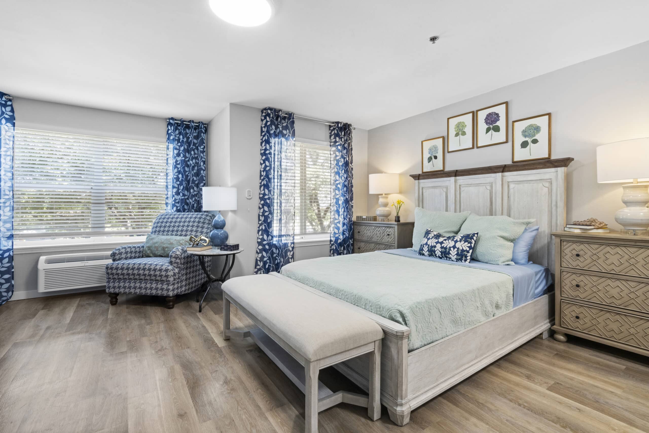 Senior Living Apartments Near Me Offers Convenience And Social Interaction